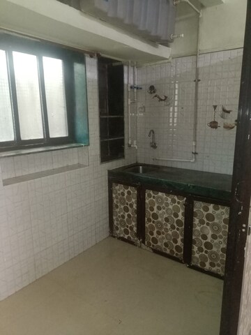Master Bedroom in 1 RK Apartment at Thane West – for Rent