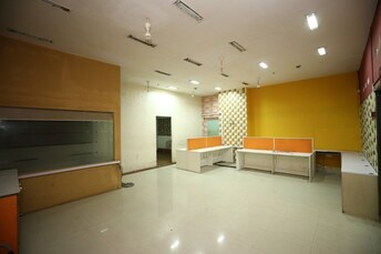 Commercial Office Space 2000 Sq.Ft. For Rent in Dadar East Mumbai  7899706