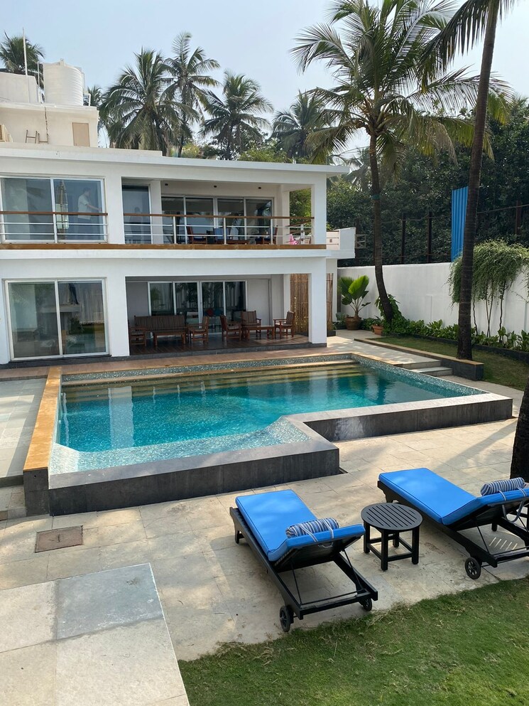 Exterior View, emgee-janki-kutir 4 Bedroom 5000 Sq.Ft. Villa In Juhu Mumbai 7899765