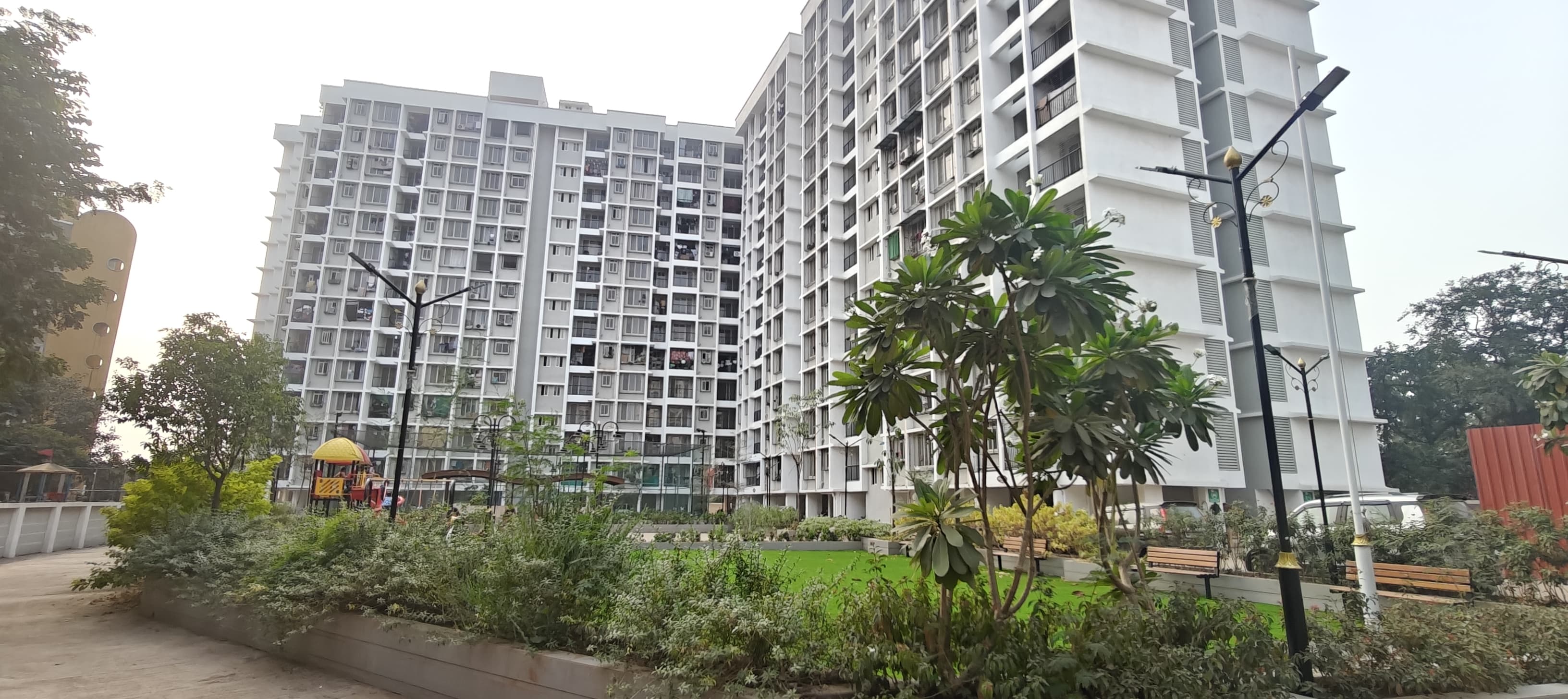 2 BHK Apartment For Sale in Thanekar Civic