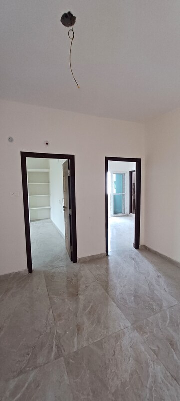 Furnished Amenities in 3 BHK Apartment at Kondapur – for Sale