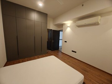 Room in 3 BHK Apartment at Mahindra Luminare, Sector 59 – for Sale