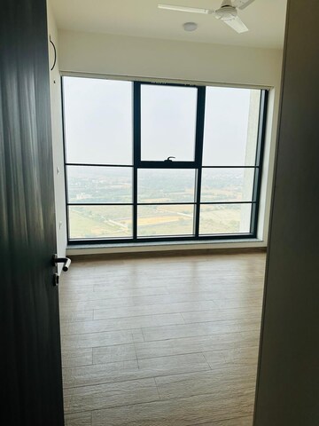 Room in 3 BHK Apartment at Shapoorji Pallonji Joyville Phase 2, Sector 102 – for Rent