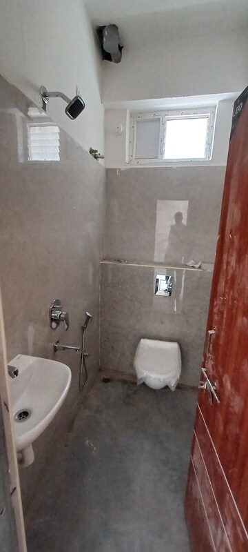 Bathroom in 3 BHK Apartment at Kondapur – for Sale