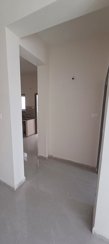Furnished Amenities in 3 BHK Apartment at Kondapur – for Sale