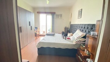  3 BHK Apartment at Umang Winter Hills, Sector 77 – for Sale