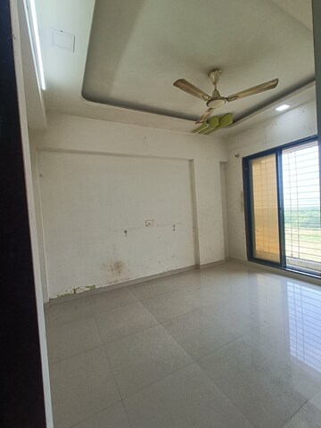 Master Bedroom in 2 BHK Apartment at Star Premier Seaview, Mira Road – for Sale