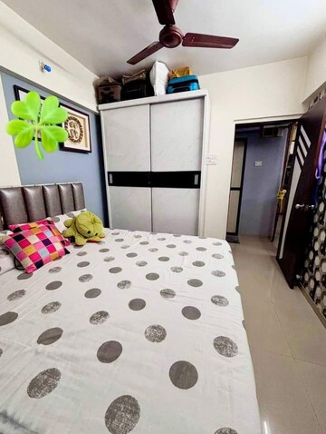 Master Bedroom in 2 BHK Apartment at Universal The Oasis, Cbd Belapur Sector 30 – for Sale