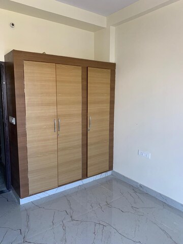 Room in 5 BHK Villa at Mansarovar Extension – for Sale