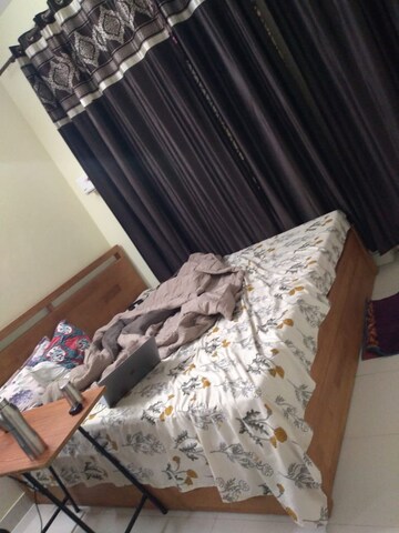 Bedroom in 1 BHK Builder Floor at Sector 23 – for Rent