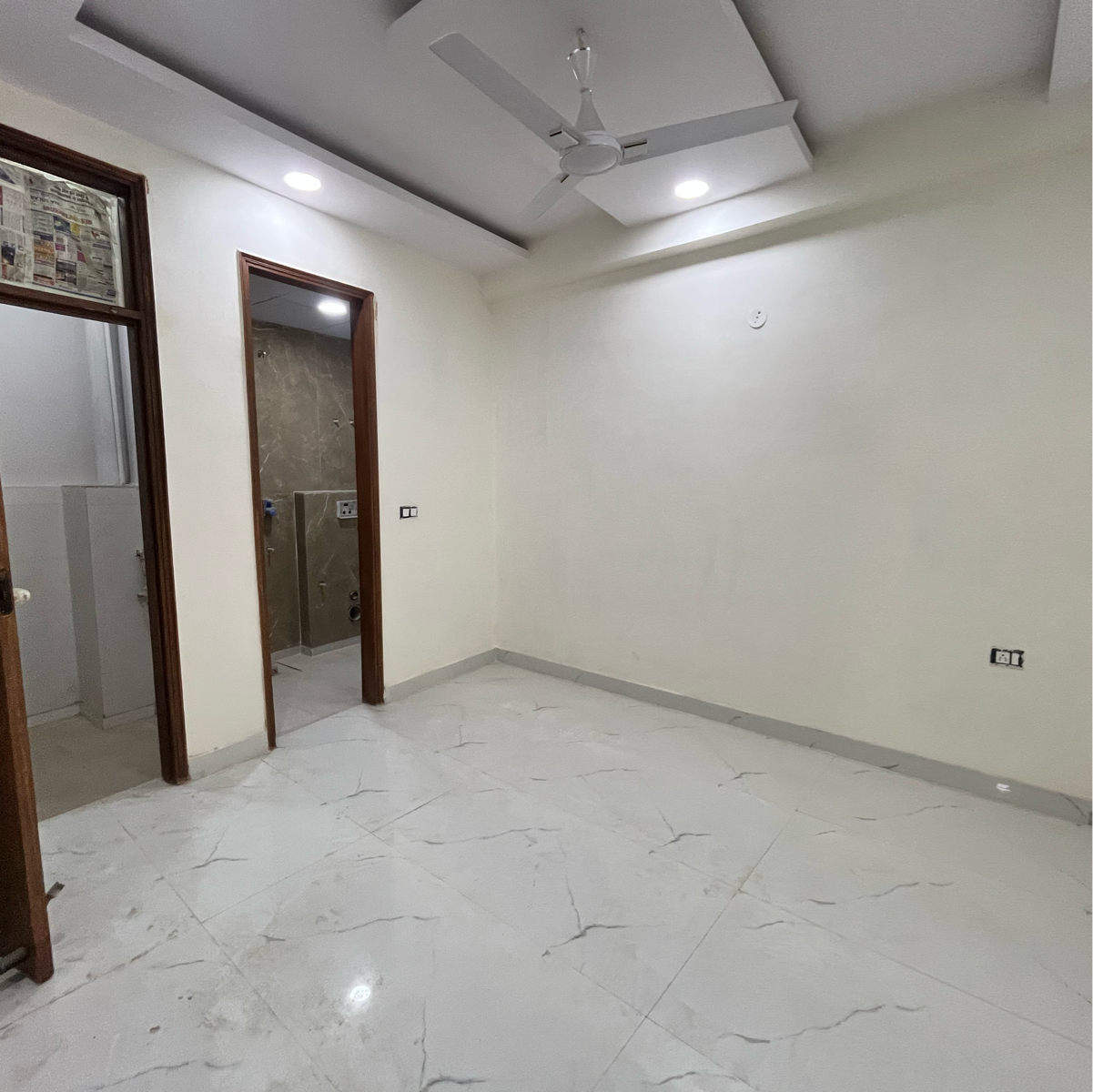 2 BHK Builder Floor For Sale in Sky Homes Sector 104 Noid