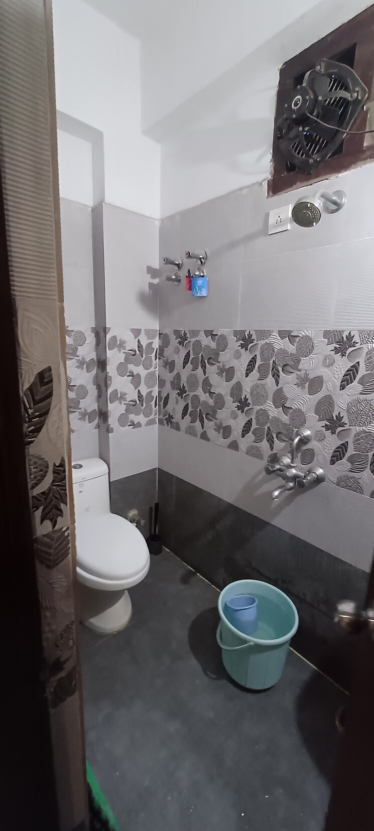 Bathroom, kondapur 3 Bedroom 1580 Sq.Ft. Apartment In Kondapur Hyderabad 7900062