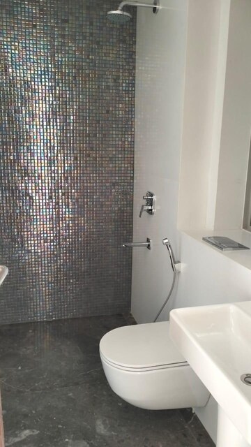 Bathroom in 4 BHK Apartment at Lodha Marquise, Worli – for Rent