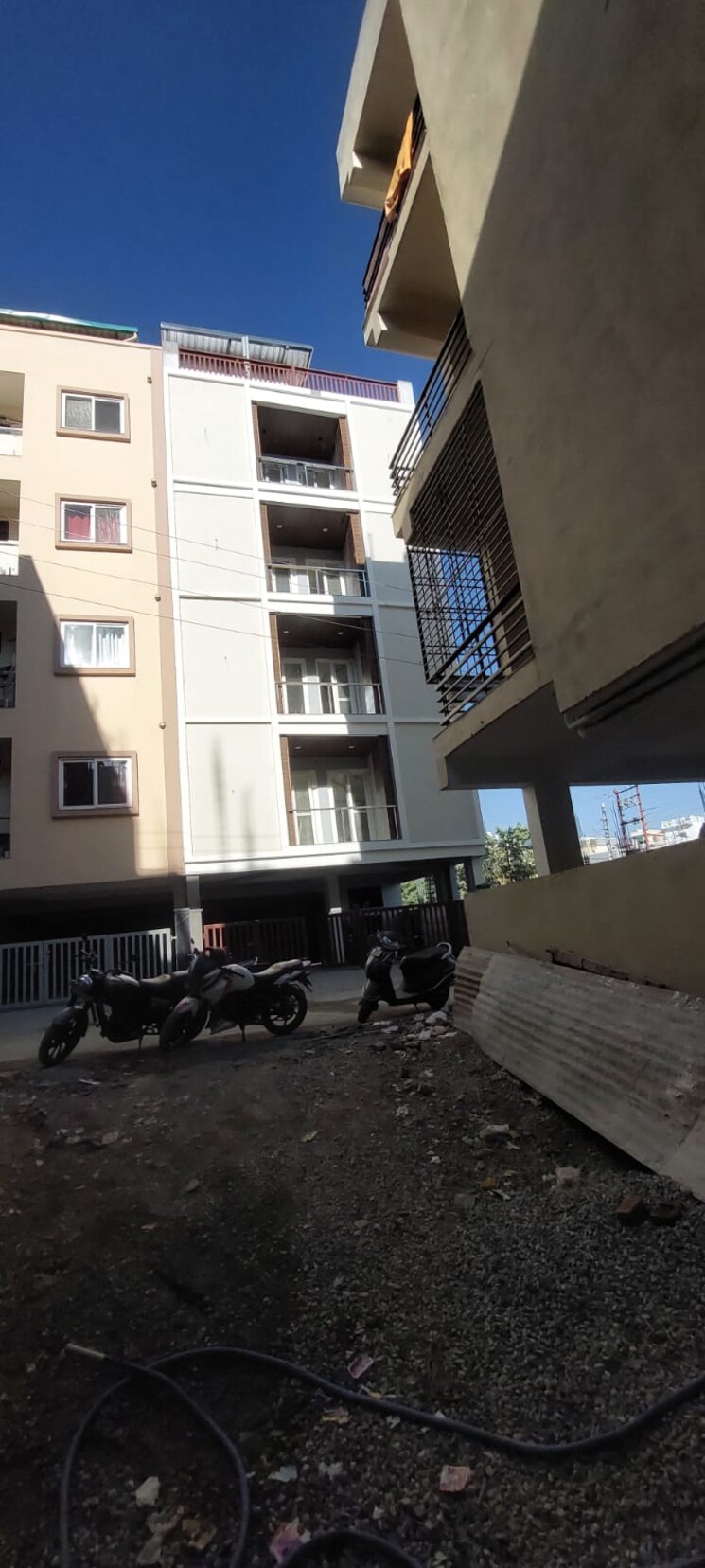  Parking, sahastradhara road 3 Bedroom 1600 Sq.Ft. Builder Floor In Sahastradhara Road Dehradun 7900056