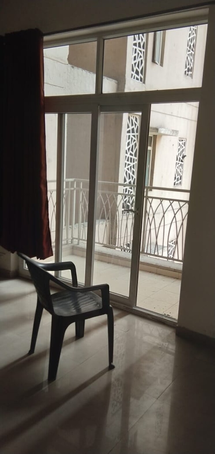 Master Bedroom, mahagun-mywoods-ii 2.5 Bedroom 1110 Sq.Ft. Apartment In Sector 16c Greater Noida Greater Noida 7900072