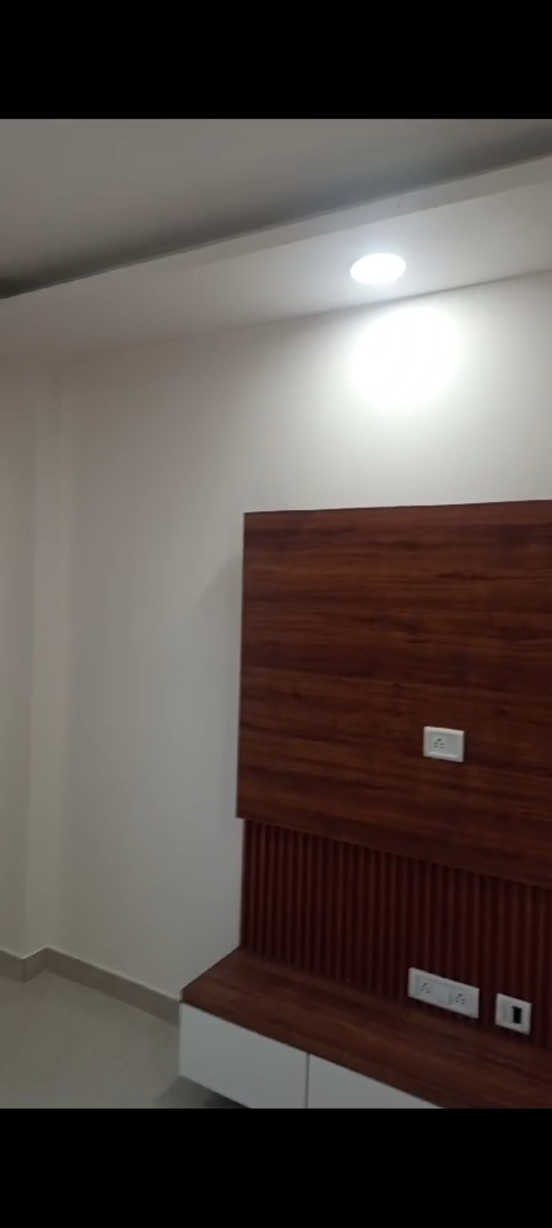 3 BHK + Pooja Room,Extra Room 274 Sq.Yd. Builder Floor in BPTP District