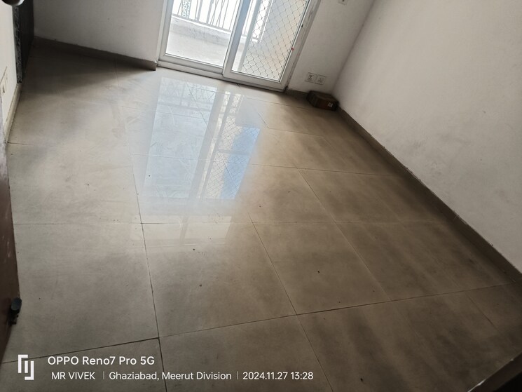 Master Bedroom, mahagun-mywoods-ii 2.5 Bedroom 1125 Sq.Ft. Apartment In Sector 16c Greater Noida Greater Noida 7900136