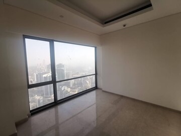 Room in 3 BHK Apartment at Lodha World View, Worli – for Rent