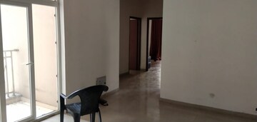 Room in 2.5 BHK Apartment at Mahagun Mywoods, Sector 16c Greater Noida – for Sale