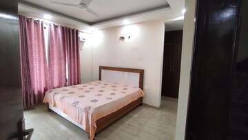 Bedroom in 3 BHK Builder Floor at Cosmos Floors, Sector 52 – for Rent