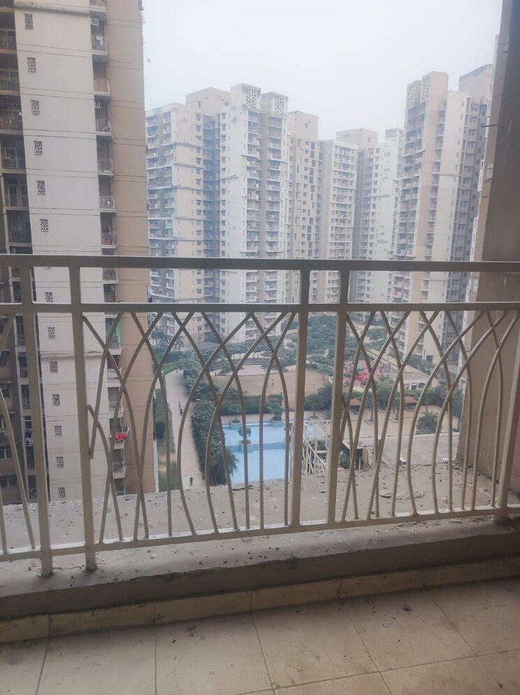 Exterior View, mahagun-mywoods 3 Bedroom 1240 Sq.Ft. Apartment In Sector 16c Greater Noida Greater Noida 7900222