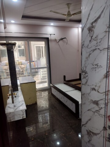 Building Lobby in 2 BHK Builder Floor at Palam Vihar Residents Association, Palam Vihar – for Rent