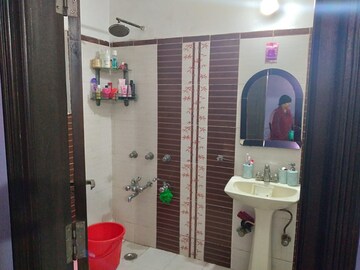 Bathroom in 2 BHK Independent House at Ansal Plaza Sector-23, Sector 23 – for Rent