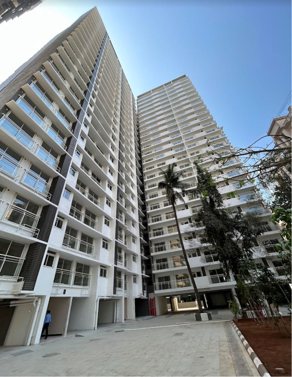 2 BHK Apartment For Sale in Sugee Atharva