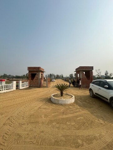  Plot – Exterior View View at Krishna Iscon Valley, Gosainganj - for Sale