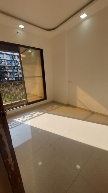 Room in 1 BHK Apartment at Omkar Plaza Badlapur, Badlapur East – for Sale
