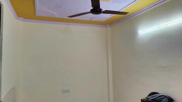Furnished Amenities in 2 BHK Builder Floor at Mahavir Enclave 1 – for Rent