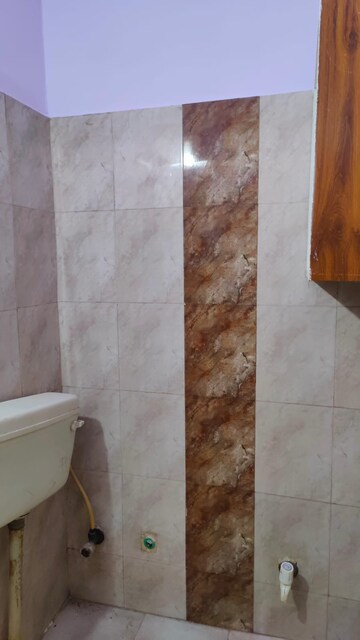 Bathroom in 2 BHK Builder Floor at Mahavir Enclave 1 – for Rent