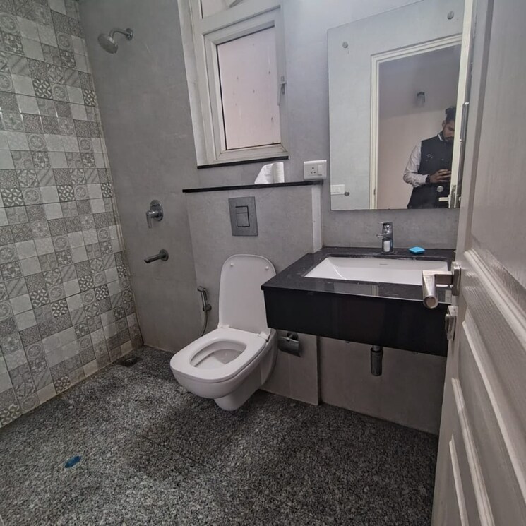 Bathroom, aipl-club-residences 2 Bedroom 930 Sq.Ft. Apartment In Sector 70a Gurgaon 7900593