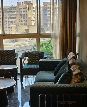 Master Bedroom in 2.5 BHK Apartment at Runwal Elegante, Andheri West – for Rent
