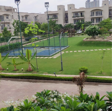 Balcony in 3 BHK Builder Floor at BPTP Amstoria, Sector 102 – for Rent