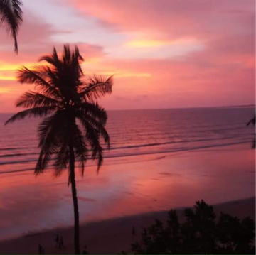 4 BHK Apartment – Garden View at Juhu - for Sale