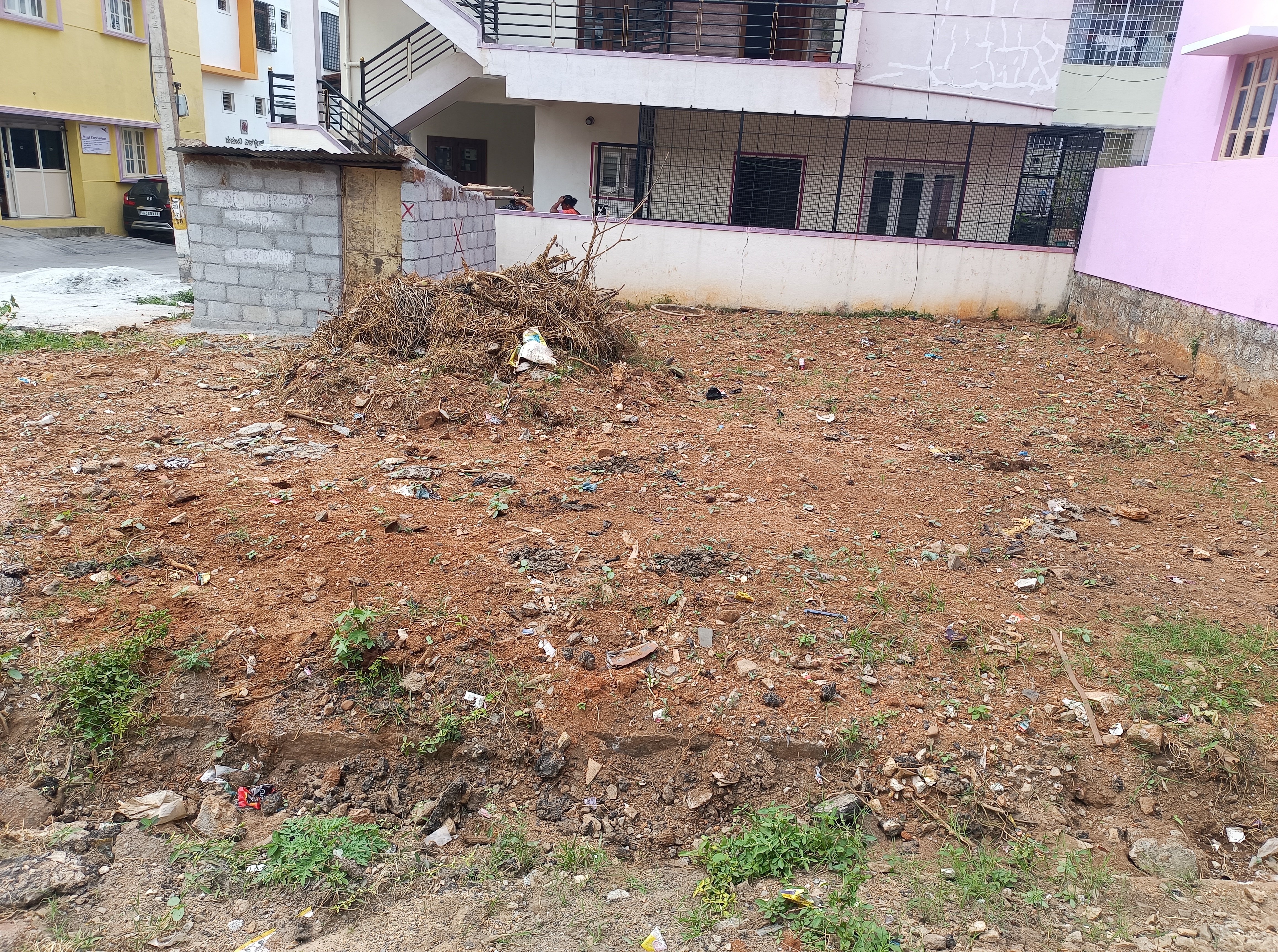 Plot For Sale in Plot 3335