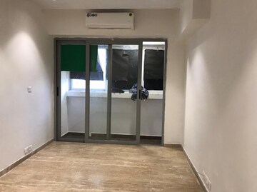 Room in 2 BHK Apartment at K Raheja Raheja Residency, Malad East – for Sale