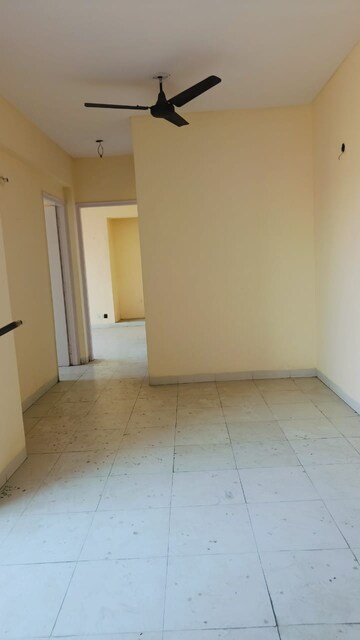 Room in 2 BHK Apartment at Shiv Sai Park Apartments, Sector 87 – for Rent