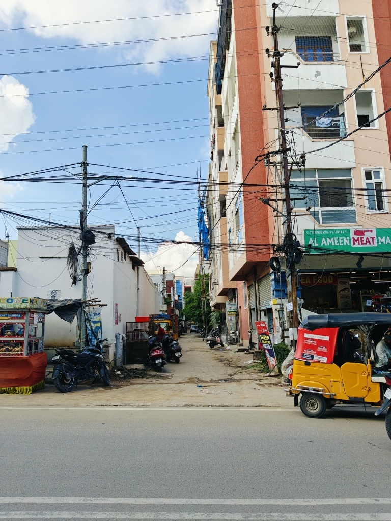 Plot For Sale in Shaikpet 