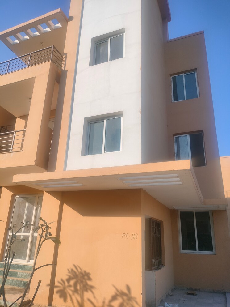 Exterior View, bptp-park-floors-i 4 Bedroom 1510 Sq.Ft. Builder Floor In Sector 77 Faridabad 7900732