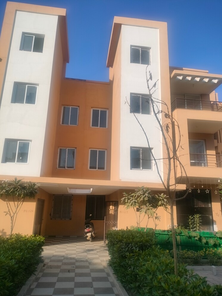 Exterior View, bptp-park-floors-i 4 Bedroom 1510 Sq.Ft. Builder Floor In Sector 77 Faridabad 7900732