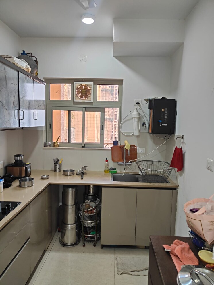 Kitchen, hiranandani-eagleridge-wing-b 2 Bedroom 708 Sq.Ft. Apartment In Ghodbunder Road Thane 7900733