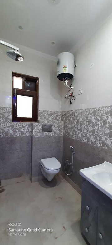 3 BHK Builder Floor For Rent in Sector 23