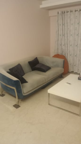 2 BHK Apartment For Rent in Khar West Mumbai  7900738