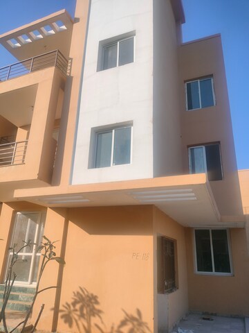 3.5 BHK Builder Floor – Exterior View View at Bptp Park Floors I, Sector 77 - for Sale