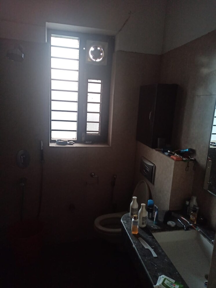 Bathroom, ansal-plaza-sector-23 3 Bedroom 1500 Sq.Ft. Apartment In Sector 23 Gurgaon 7900751