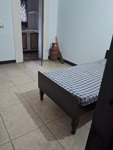 Master Bedroom in 2 BHK Builder Floor at Sector 19 – for Rent
