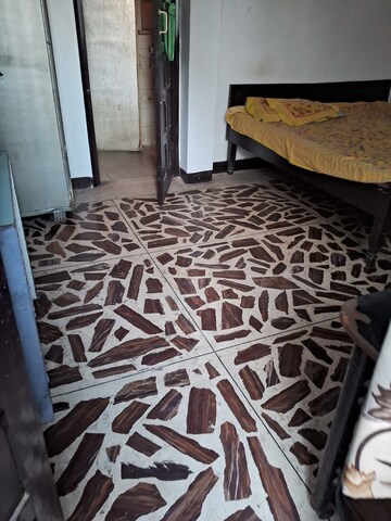 Bedroom in 2 BHK Builder Floor at Sector 19 – for Rent