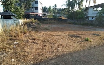 Plot For Sale in Velappaya